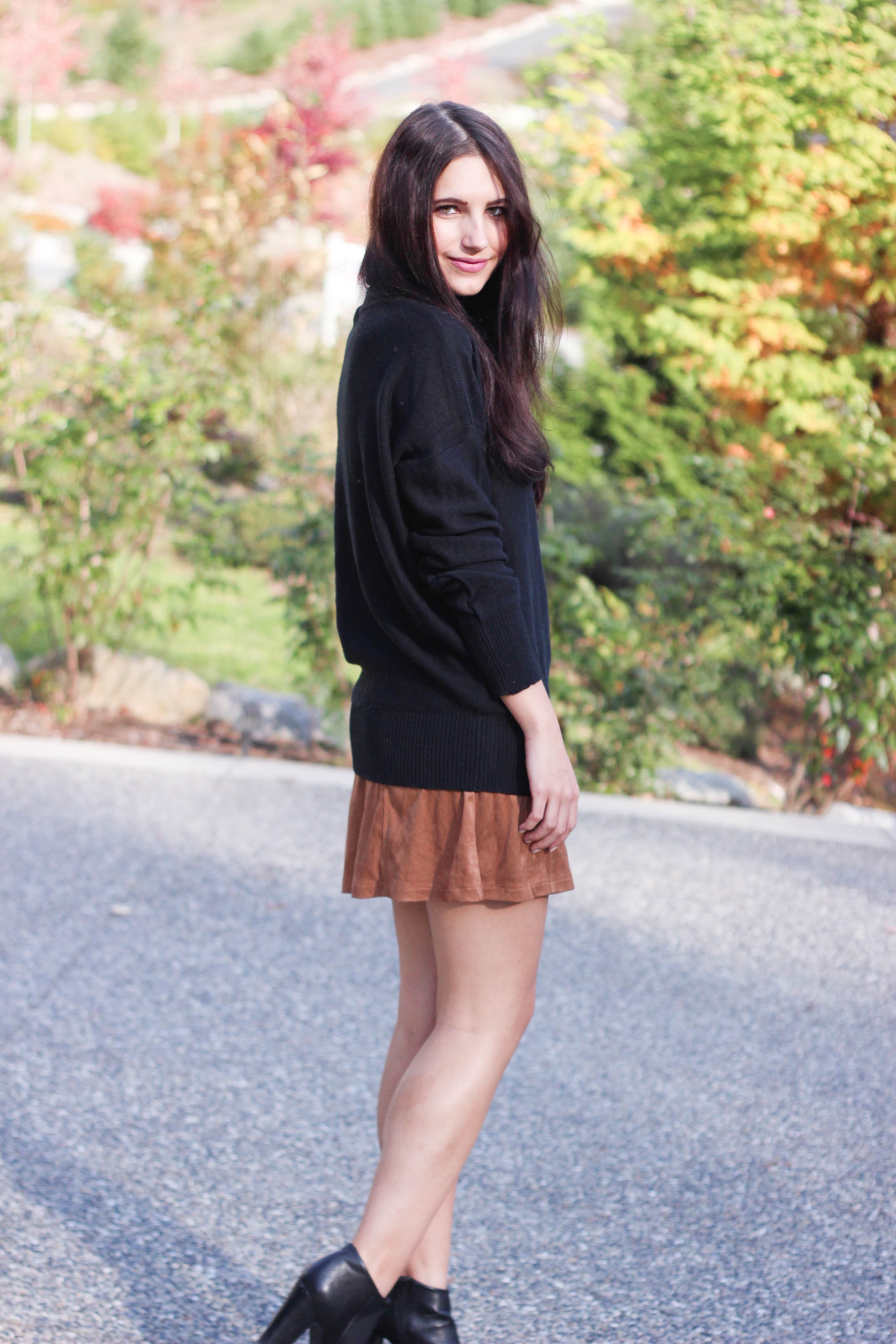 How to Transition a Suede Skirt into the Cooler Season