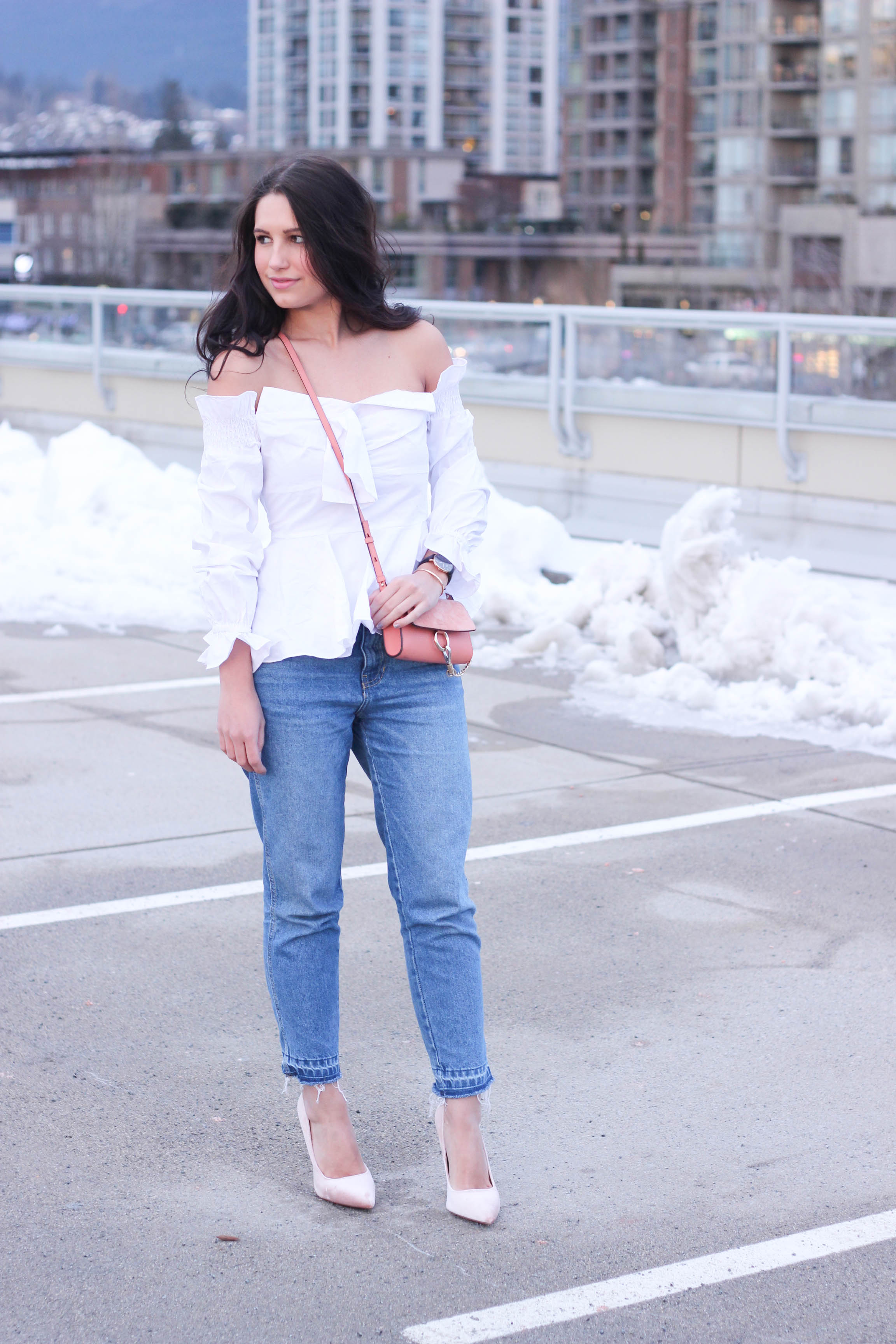 off-the-shoulder-tops-in-the-winter