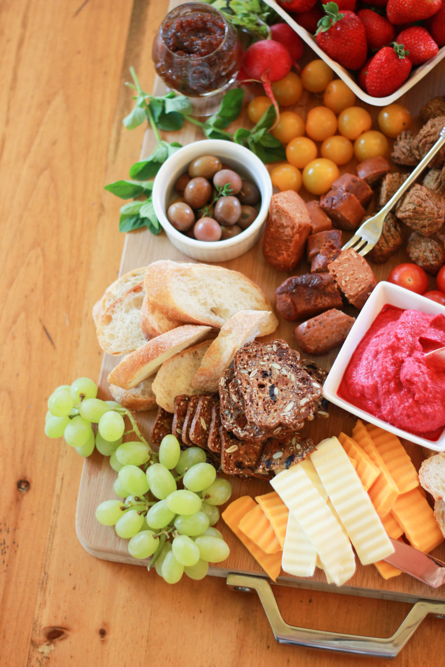 vegan-charcuterie-board-and-wines-to-pair-it-with